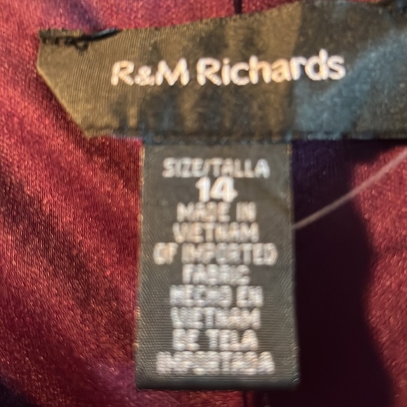 R&M RICHARDS BURGUNDY DRESS - Picture 4 of 6